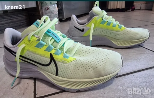 Nike Zoom Pegasus/ 38 дамски маратонки номер 39., снимка 4 - Маратонки - 49633658