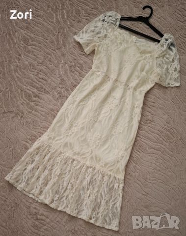 ИЗКЛЮЧИТЕЛНО КРАСИВА бяла дантелена рокля , снимка 1 - Рокли - 46436771