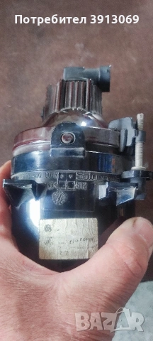 Продавам оригинален десен халоген с лупа за Фолксваген , снимка 4 - Аксесоари и консумативи - 54218457