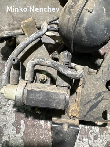 вакуумен клапан турбо VW T5 1.9 TDI, снимка 2 - Части - 52411953