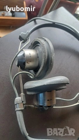 AKG K-150, снимка 2 - Слушалки и портативни колонки - 54061936