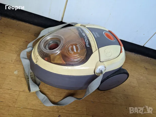 Прахосмукачка Rowenta Cyclonic 1800W части, снимка 2 - Прахосмукачки - 49699815