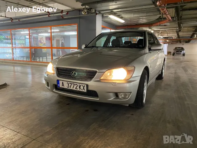 Lexus IS200, снимка 1 - Автомобили и джипове - 46862877