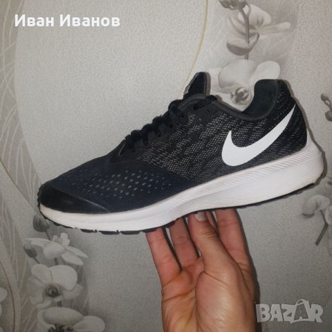 маратонки  Nike Zoom Winflo 4 номер  38,5-39, снимка 9 - Маратонки - 36143031