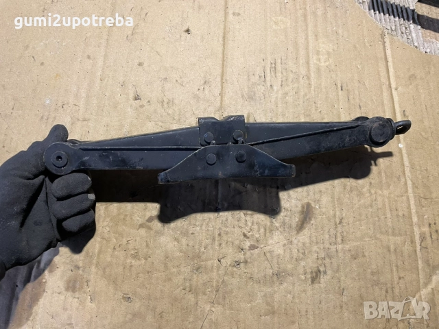 Авто Крик Авариен Крик Volkswagen Jetta Passat Beetle, снимка 3 - Аксесоари и консумативи - 52698901