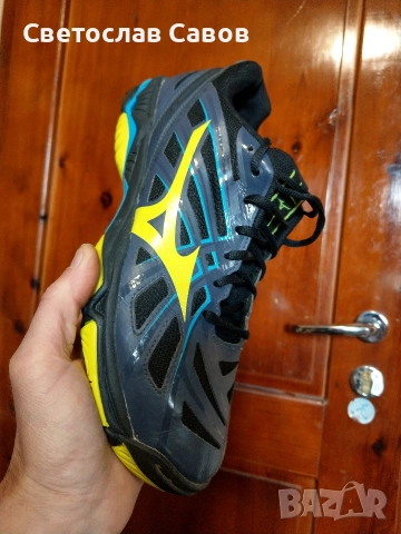 Mizuno Wave Hurricane 3. 43нм. 27,6см., снимка 3 - Маратонки - 53881483