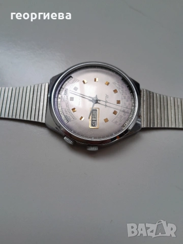 ракета вечен календар, снимка 2 - Антикварни и старинни предмети - 53694774