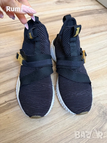 Оригинални шикозни дамски маратонки PumaDEFY MID VARISTY! 38,5 н, снимка 3 - Маратонки - 51228981