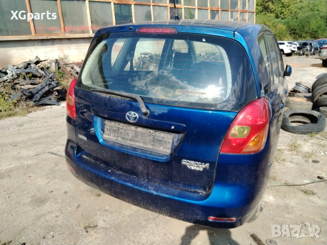 Toyota Corolla Verso 2.0D4D 90к.с. 2002г., снимка 2 - Автомобили и джипове - 51688135