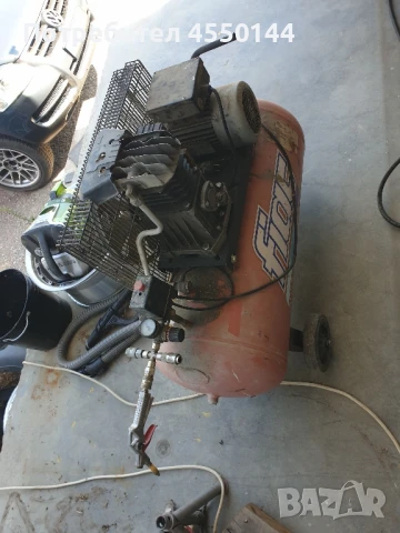 компресор за въздух , снимка 2 - Други машини и части - 51354132