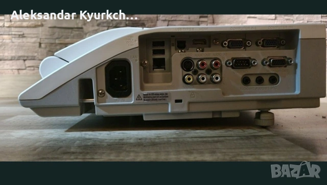 ултракъсофокусен 3LCD проектор Hitachi CP-AW252WN, снимка 9 - Плейъри, домашно кино, прожектори - 54072328