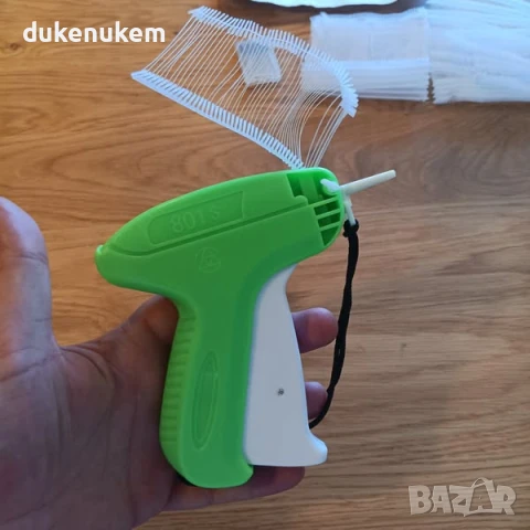 НОВ! Маркиращ пистолет за етикети с игли и 1000 пластмасови конци, снимка 9 - Други инструменти - 50628915