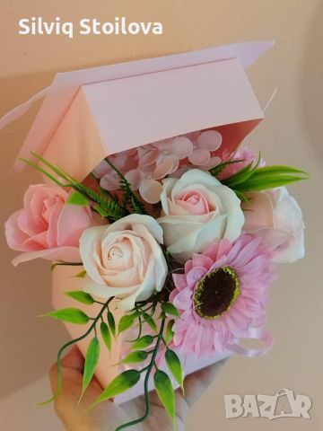 Ново🎓Букети със сапунени цветя за бъдещите абитуриенти и абсолвенти, снимка 6 - Подаръци за жени - 40241084