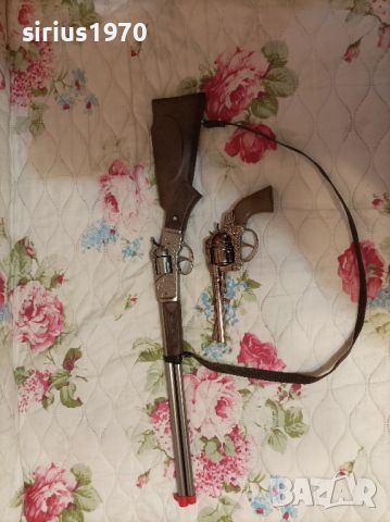 детски пушка и пистолет с детски капси, снимка 1 - Други - 46418519