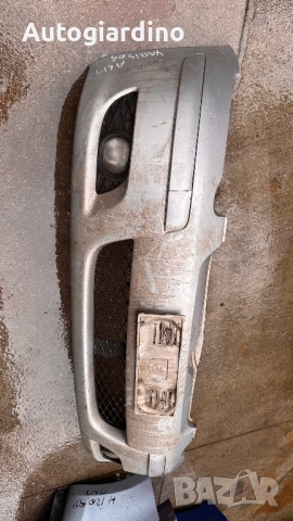 Предна Броня за Toyota Yaris 2005, снимка 2 - Части - 52505349