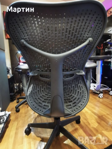 Herman Miller Mirra, снимка 4 - Столове - 53408429