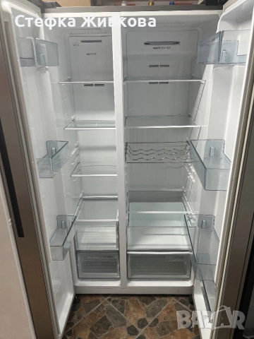Двукрилен хладилник, снимка 4 - Хладилници - 52113644