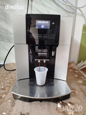 Кафе автомат - Delonghi PERFECTA GRAPHIC TOUCH, снимка 2 - Кафемашини - 51544715