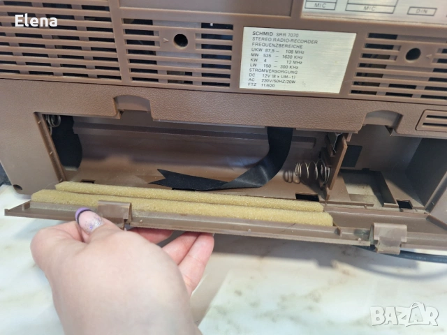 Стар радиокасетофон , снимка 14 - Други - 54279642