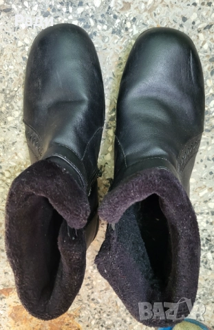 Продавам дамски обувки с подплата зимни боти, снимка 6 - Дамски боти - 50040996