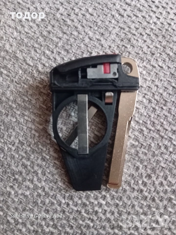 кутийка за ключ мерцедес , снимка 2 - Аксесоари и консумативи - 54200782