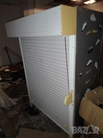 Щанд с щора, снимка 2 - Стелажи и щандове - 52526475