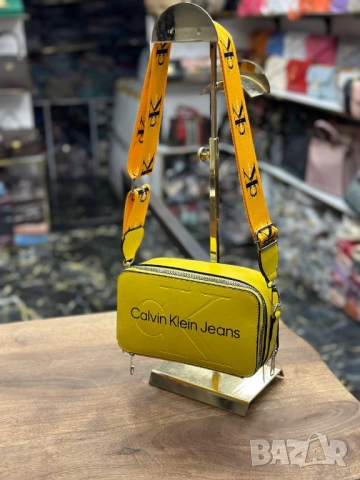 чанти calvin klein, снимка 14 - Чанти - 51442103
