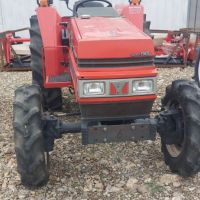 трактор, снимка 3 - Селскостопанска техника - 45838243