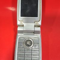 Телефон Sony Ericsson Z520i/за части/, снимка 3 - Други - 45522486