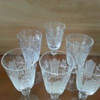 Кристални чаши , снимка 3 - Антикварни и старинни предмети - 45388192