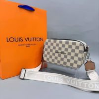 Дамска чанта Louis Vuitton, снимка 10 - Чанти - 45218045