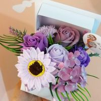 Ново🎓Букети със сапунени цветя за бъдещите абитуриенти и абсолвенти, снимка 3 - Подаръци за жени - 40241084