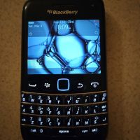 Телефон Black Bery, снимка 3 - Blackberry - 45136697