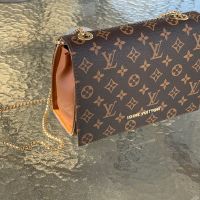 Дамска чанта Louis Vuitton  , снимка 1 - Чанти - 45233835