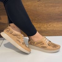 Дамски спортни обувки от естествена кожа с перфорация на листенца , снимка 3 - Дамски ежедневни обувки - 45102350