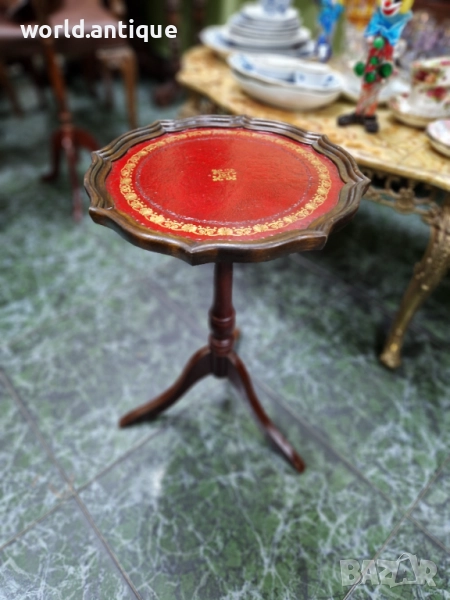 Страхотна антикварна английска помощна масичка , снимка 1