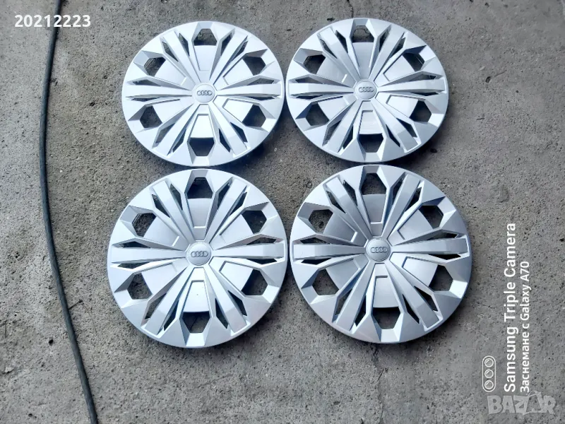 4 броя Оригинални тасове за Audi Q3 17, снимка 1