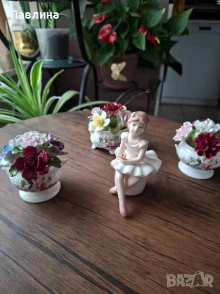 Различни модели порцеланови декорации с цветя, снимка 1