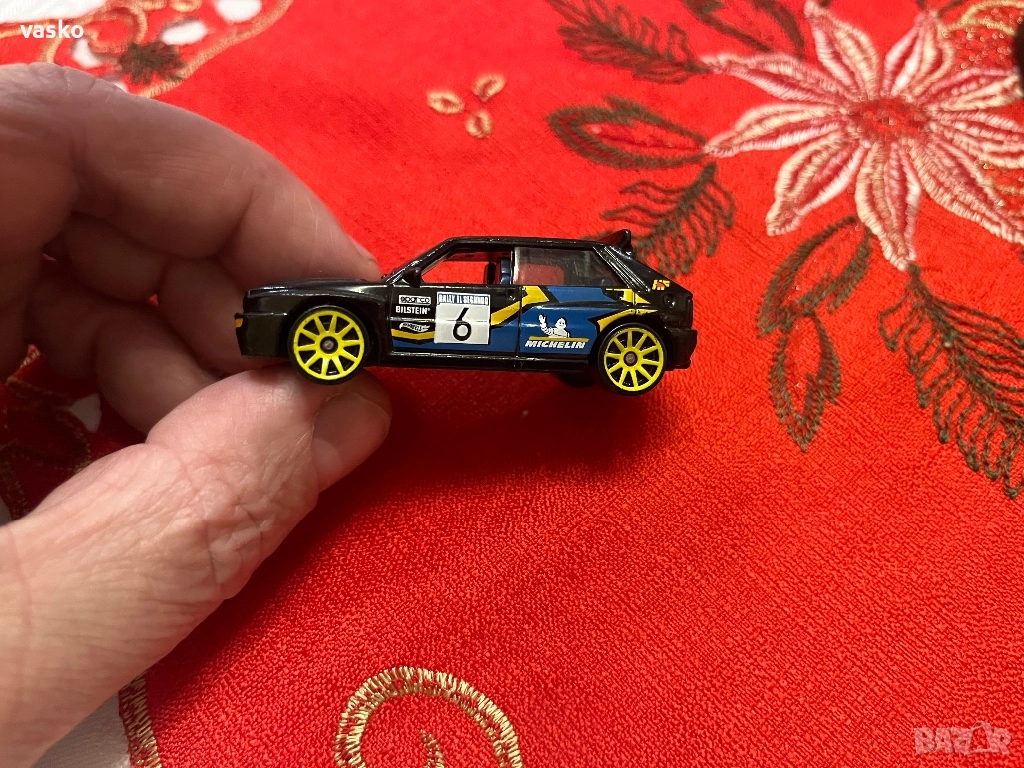 Hotwheels Lancia Delta Integrale, снимка 1