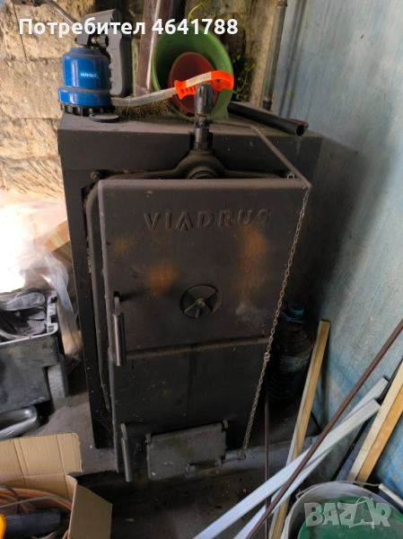 Котел на твърдо гориво Виадрус + помпа, снимка 1