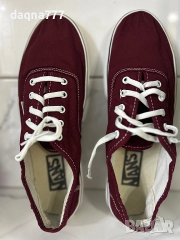 Оригинални ниски кецове Vans 44 размер, снимка 14 - Кецове - 52549289