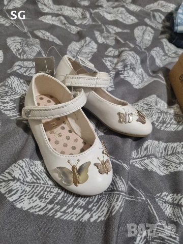 Бебешки обувки 