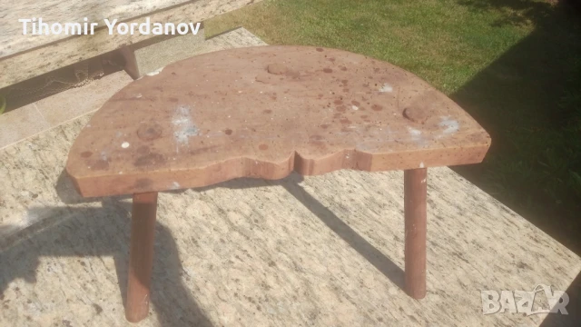 Трикрако столче.