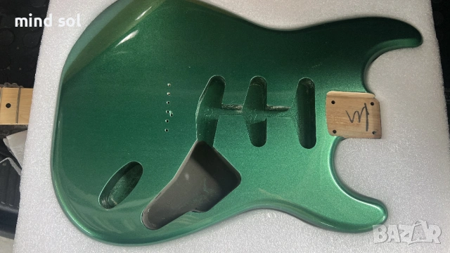 Фендер Fender stratocaster Japan left hand neck Custom pickups, снимка 15 - Китари - 54051139