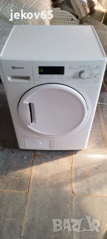 Сушилня Bauknecht  клас B 8 кг. внос от Германия, снимка 2 - Сушилни - 54199237