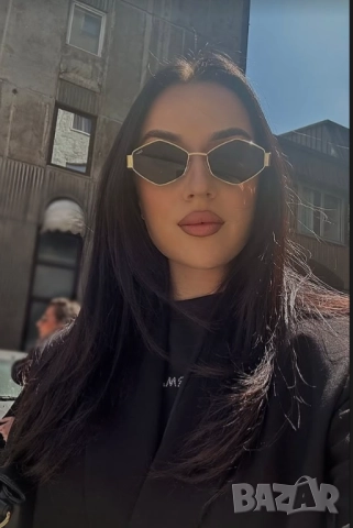 очила с черен обикновен калъф и ув защита celine