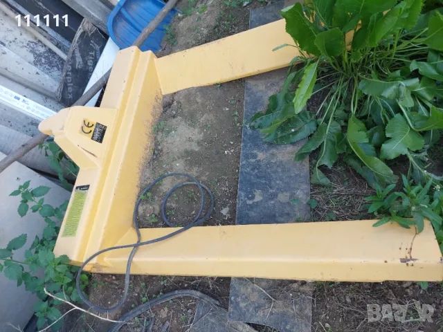 Количка за гуми и варели нова тип  палетна , снимка 2 - Индустриална техника - 47729983