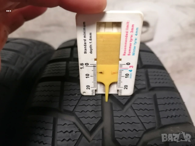 2 бр. 165/70/14 Momo / зимни гуми, снимка 4 - Гуми и джанти - 53125349