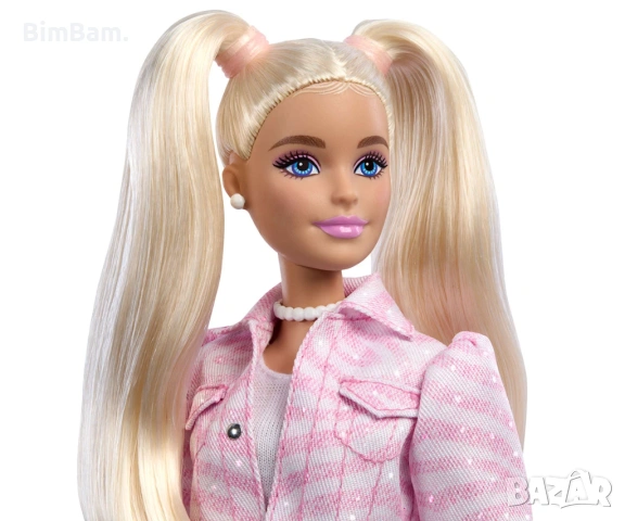 Оригинална кукла Barbie Deluxe Style - Луксозен стил: С розово дънково яке, снимка 4 - Кукли - 53650210