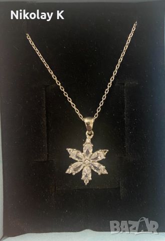 Дамско сребърно синджирче , снимка 1 - Колиета, медальони, синджири - 46219539